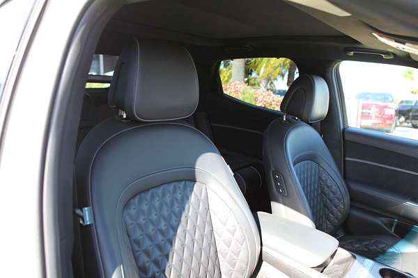 2023 Genesis GV60 Performance AWD JW.V2