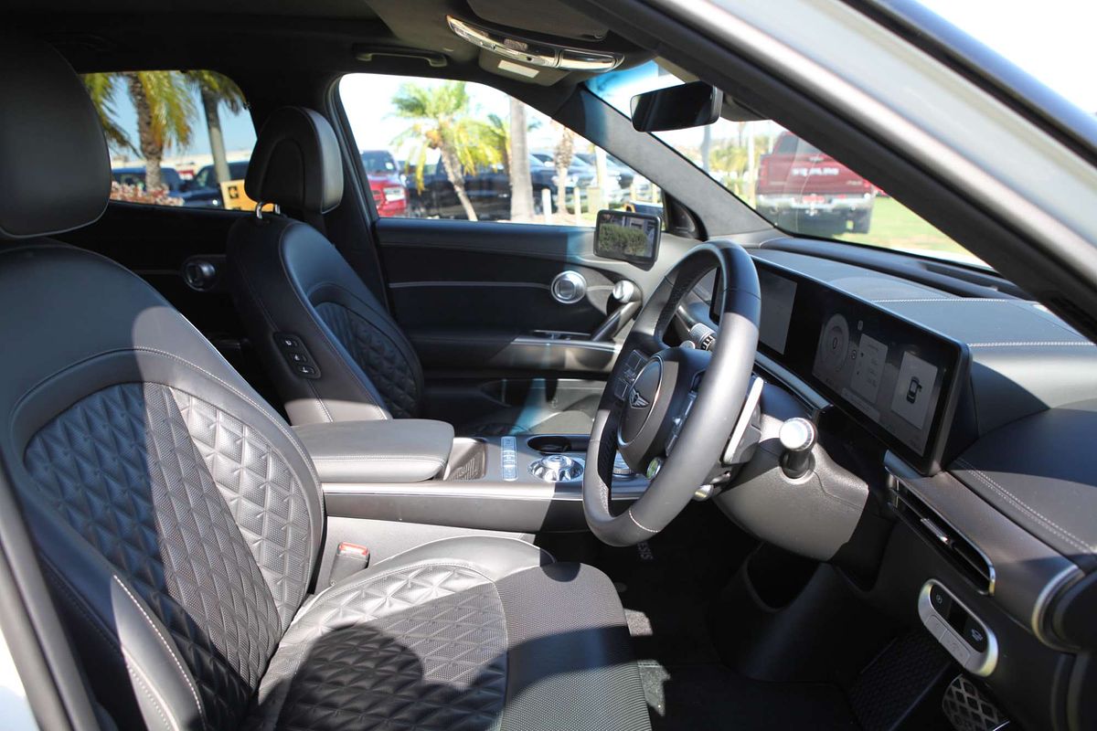 2023 Genesis GV60 Performance AWD JW.V2