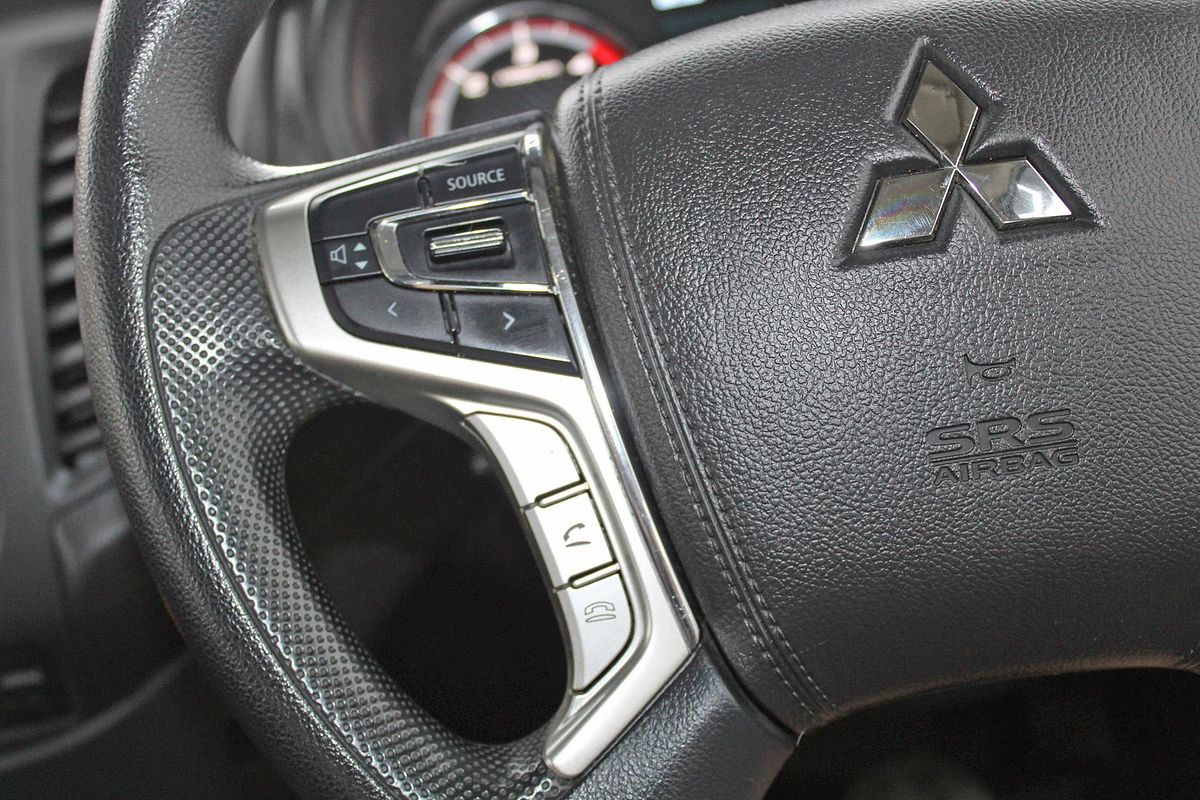 2020 Mitsubishi Triton GLX ADAS MR 4X4