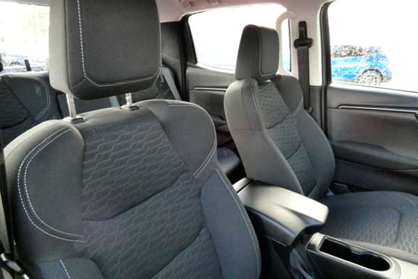 2023 Isuzu D-MAX LS-M