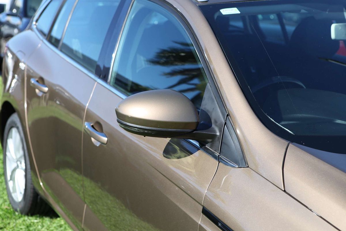 2017 Renault Megane Zen KFB