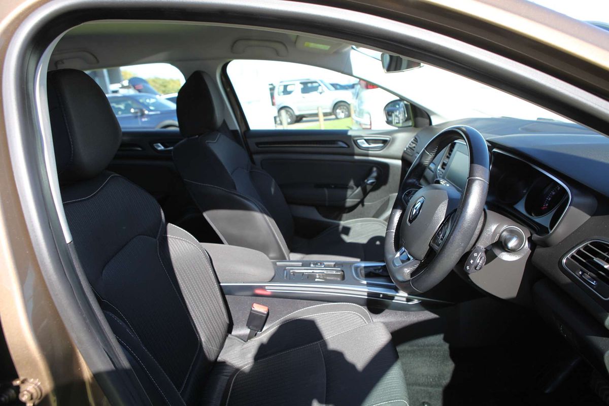 2017 Renault Megane Zen KFB