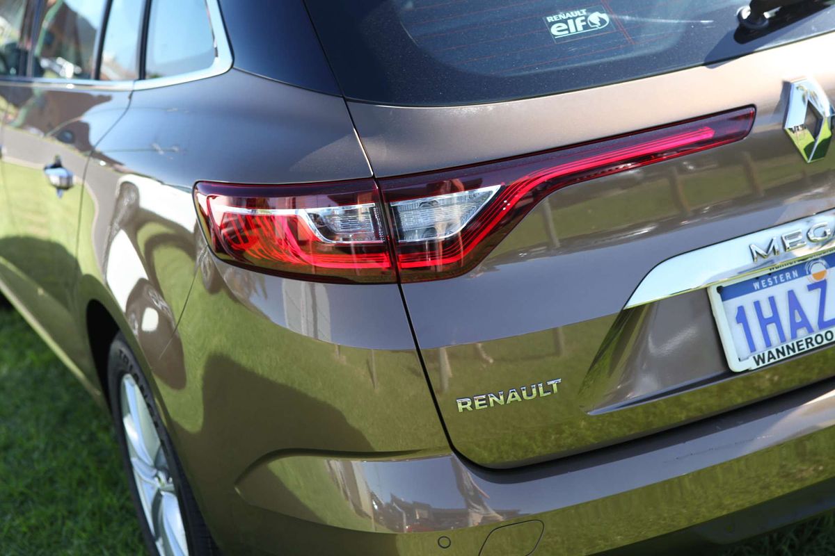 2017 Renault Megane Zen KFB
