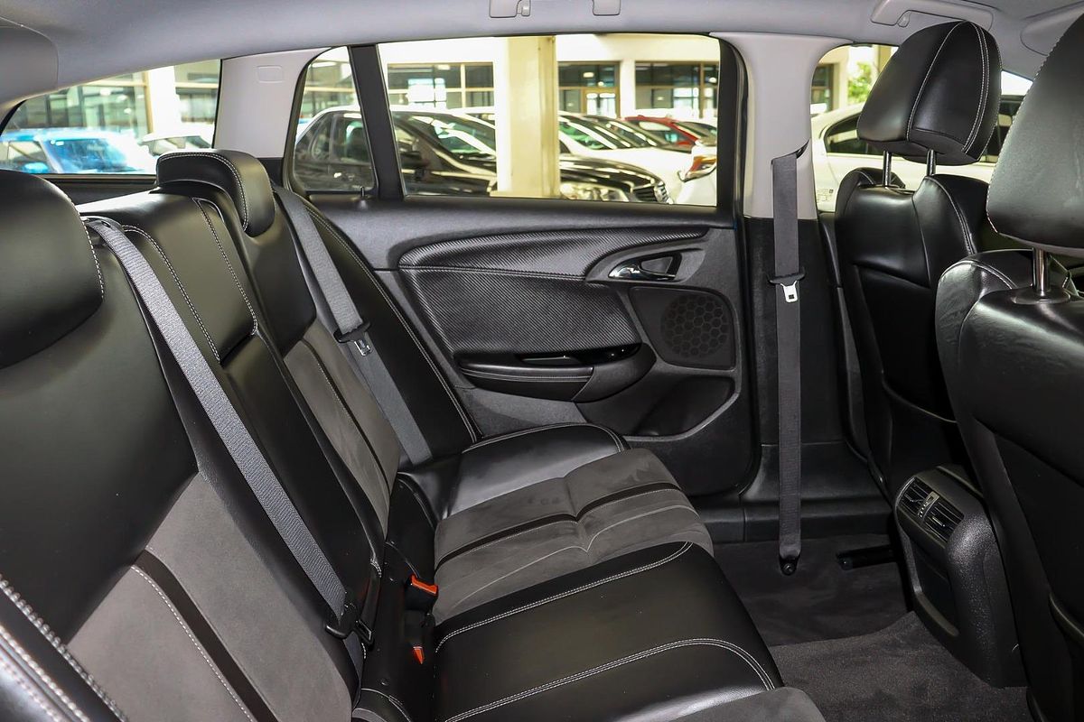 2013 Holden Commodore SV6 VF