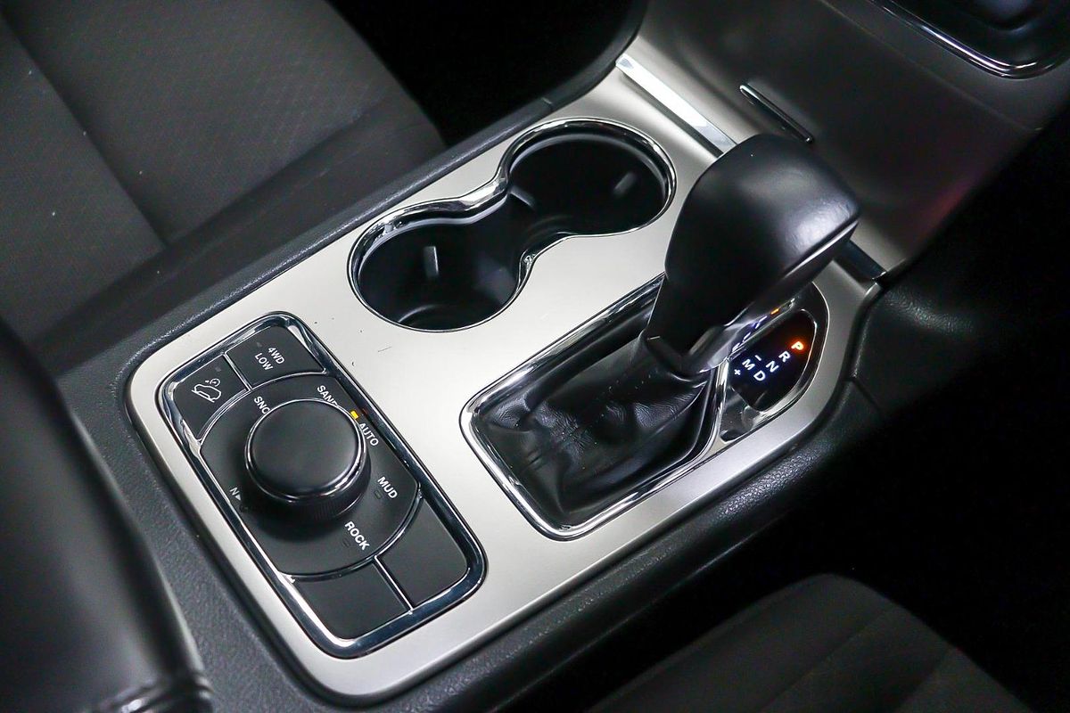 2019 Jeep Grand Cherokee Laredo WK