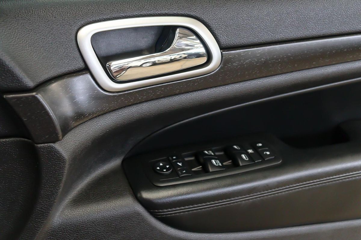 2019 Jeep Grand Cherokee Laredo WK