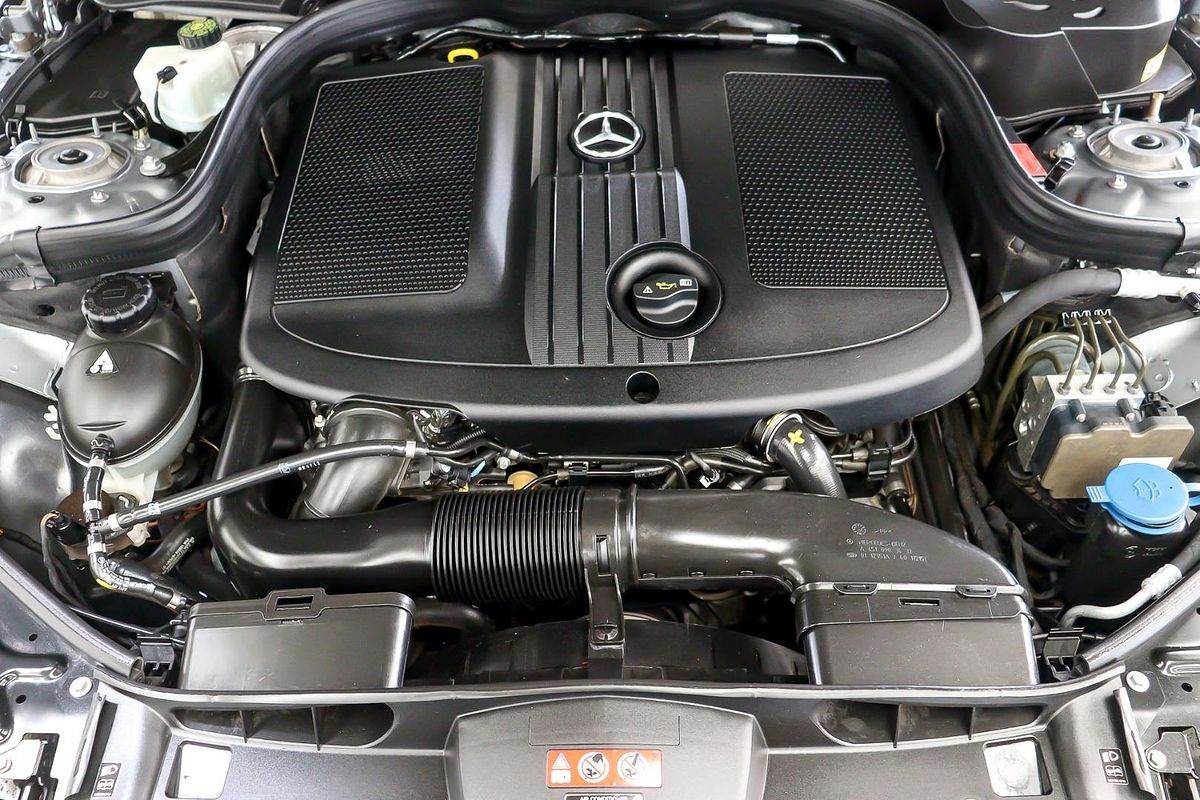 2013 Mercedes-Benz E-Class E250 CDI W212