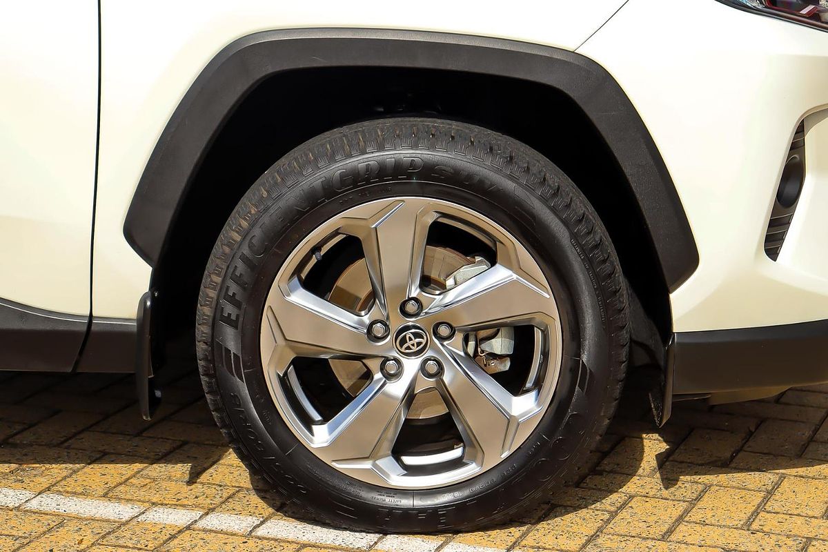 2020 Toyota RAV4 GXL AXAH54R