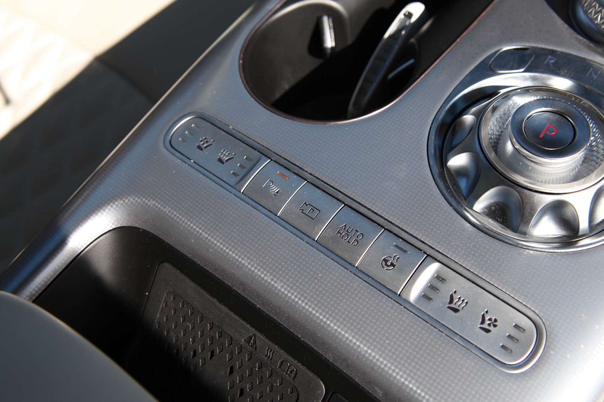 2023 Genesis GV60 AWD JW.V2