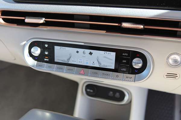 2023 Genesis GV60 AWD JW.V2