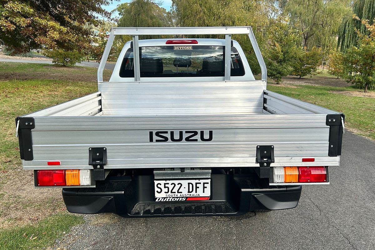 2024 Isuzu D-MAX SX High Ride Rear Wheel Drive