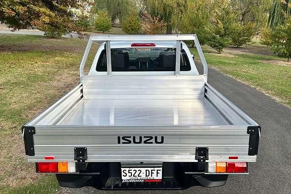 2024 Isuzu D-MAX SX High Ride Rear Wheel Drive