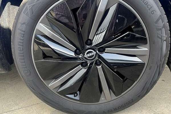 2025 Nissan QASHQAI Ti J12