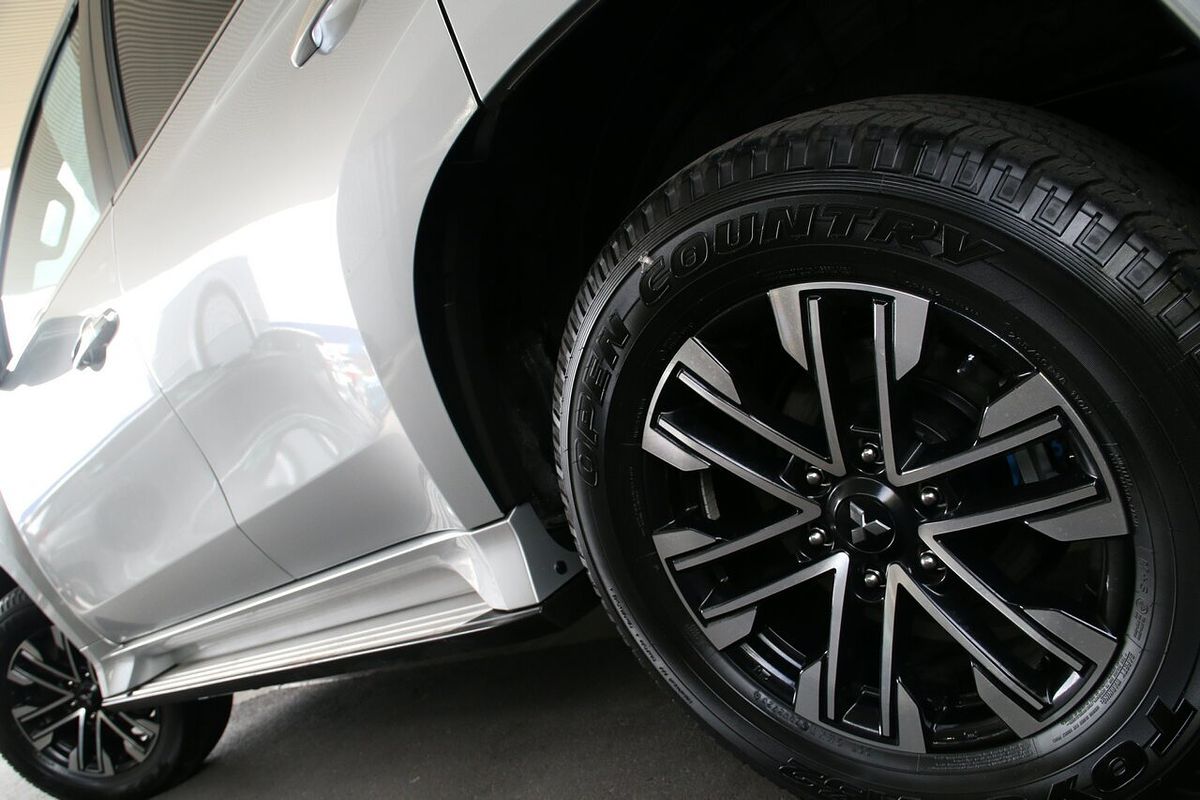 2023 Mitsubishi Pajero Sport GLS QF