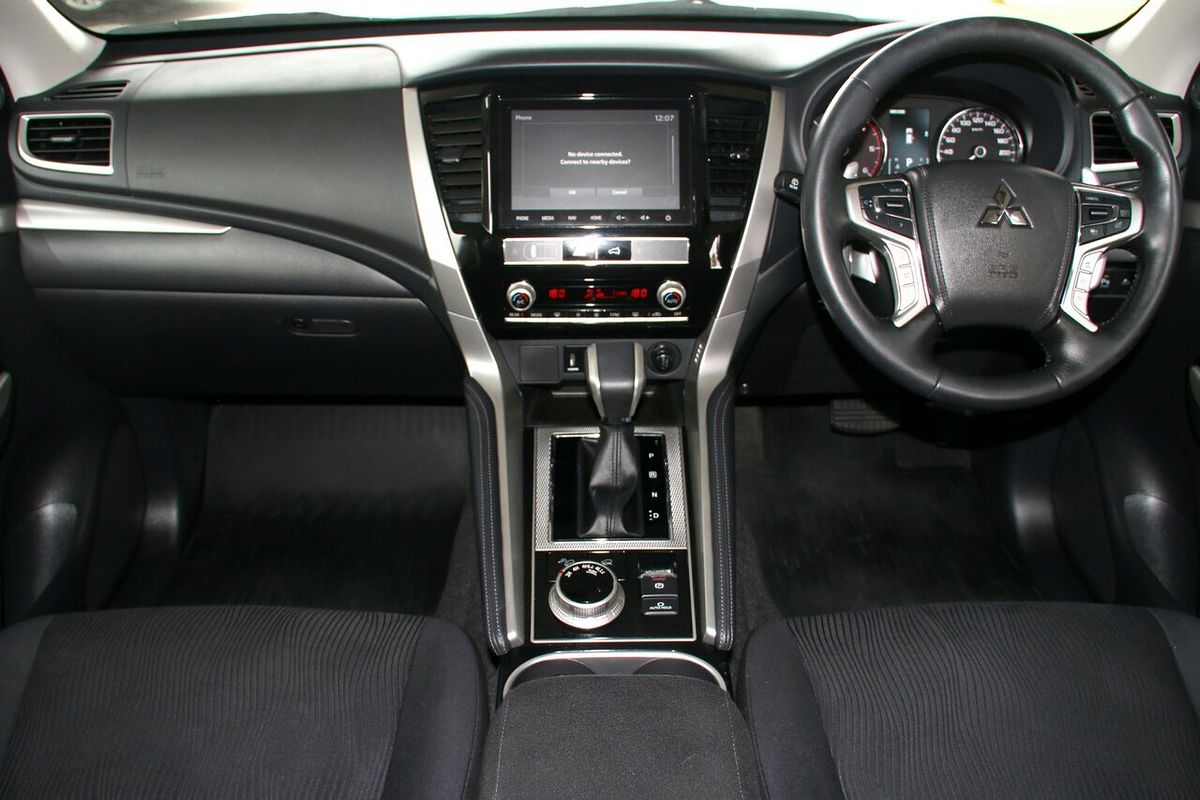 2023 Mitsubishi Pajero Sport GLS QF
