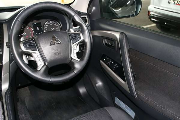 2023 Mitsubishi Pajero Sport GLS QF