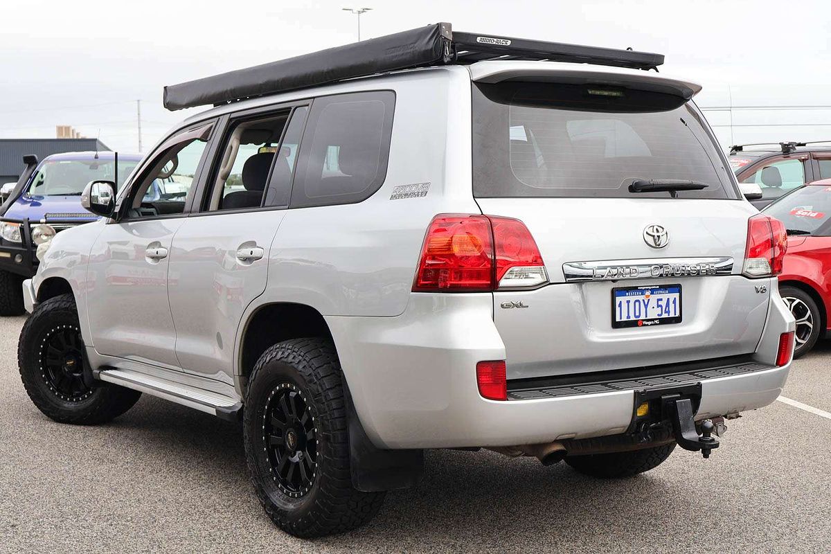 2012 Toyota Landcruiser GXL VDJ200R