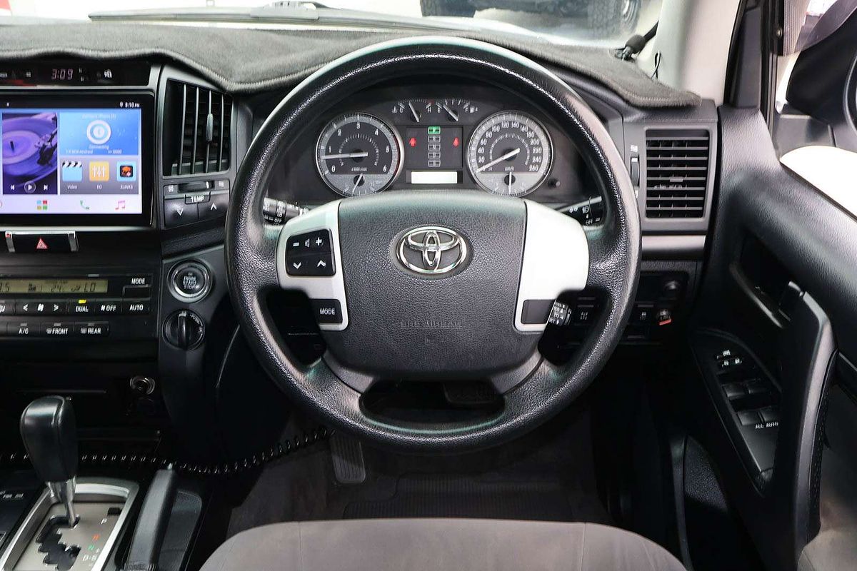 2012 Toyota Landcruiser GXL VDJ200R