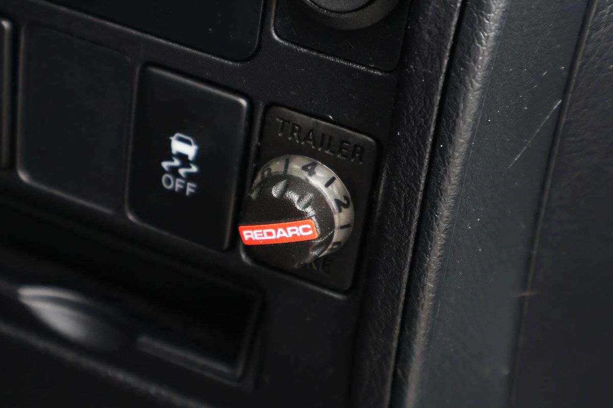 2012 Toyota Landcruiser GXL VDJ200R