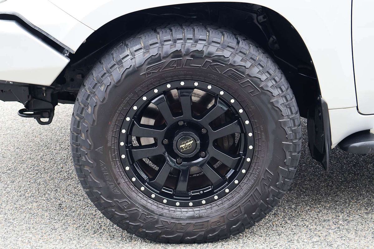 2012 Toyota Landcruiser GXL VDJ200R