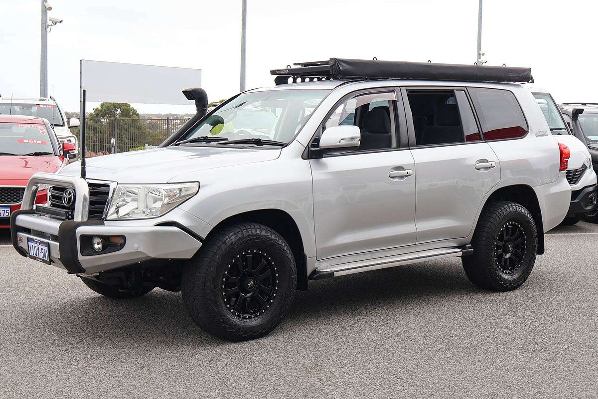 2012 Toyota Landcruiser GXL VDJ200R