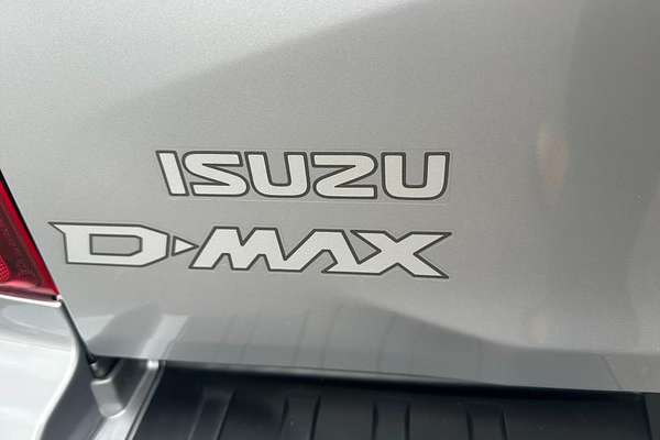 2024 Isuzu D-MAX SX High Ride Rear Wheel Drive