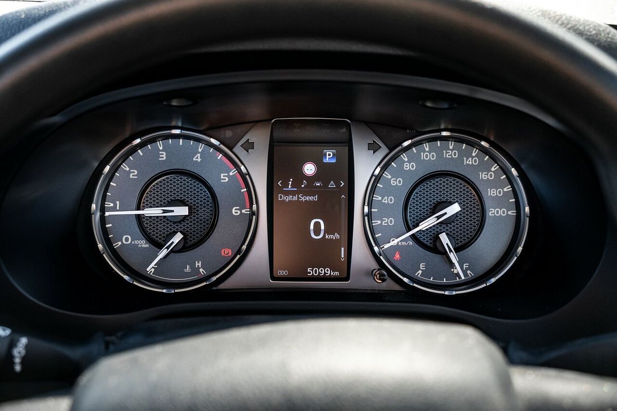2023 Toyota Hilux 4x4