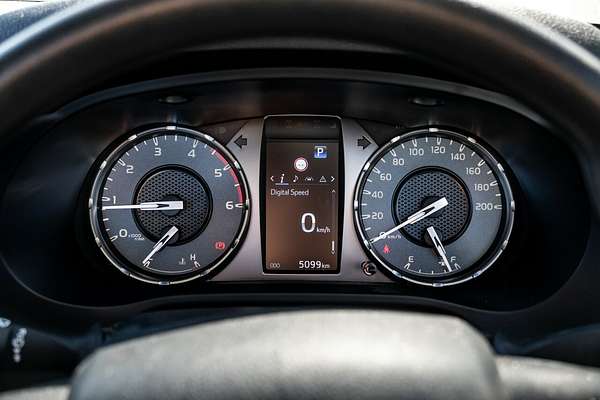 2023 Toyota Hilux 4x4