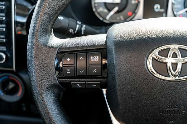 2023 Toyota Hilux 4x4