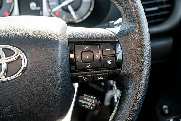 2023 Toyota Hilux 4x4