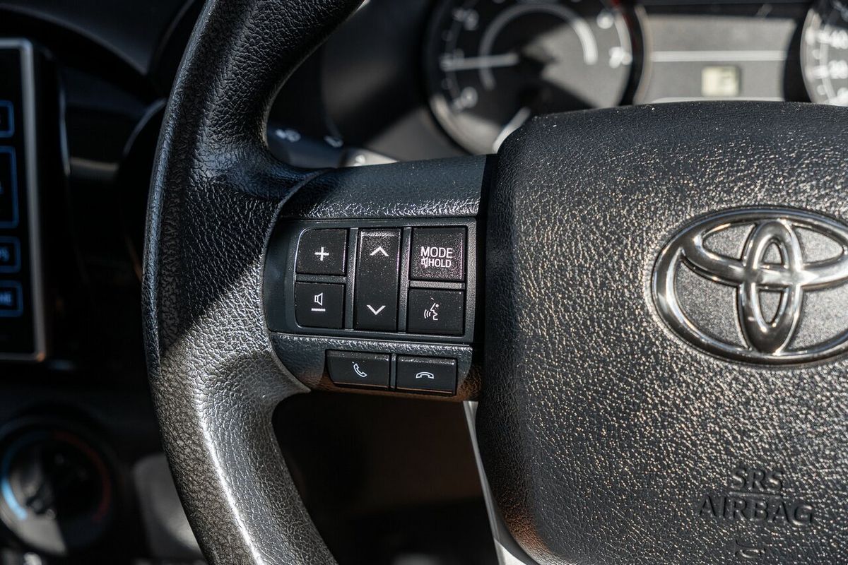2018 Toyota Hilux Workmate TGN121R MY17 Rear Wheel Drive