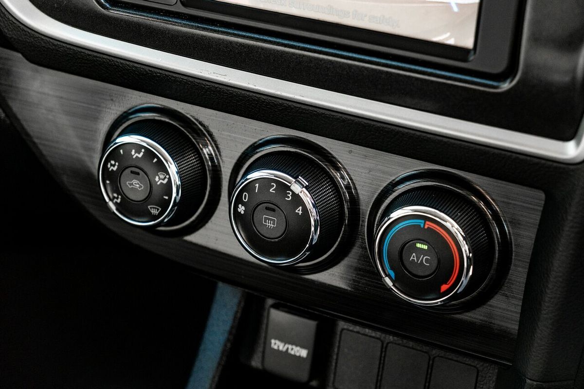 2013 Toyota Corolla Ascent Sport ZRE182R