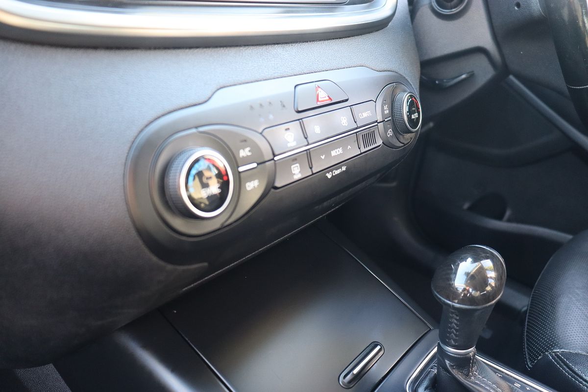 2017 Kia Sorento Si Limited UM