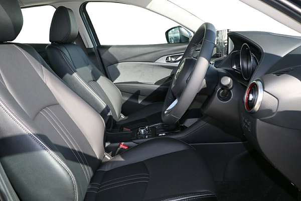 2024 Mazda CX-3 G20 Akari DK