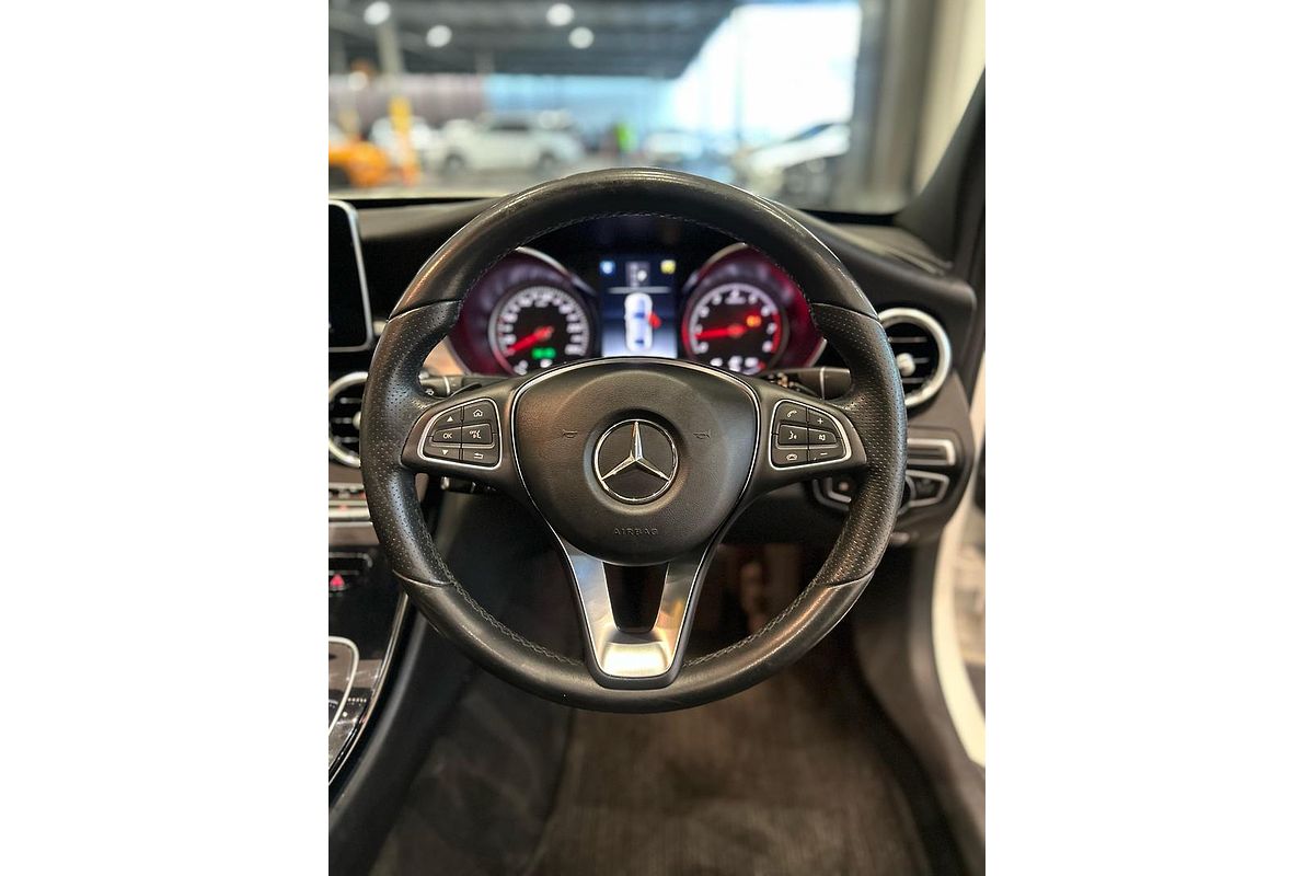 2017 Mercedes-Benz C-Class C200 W205