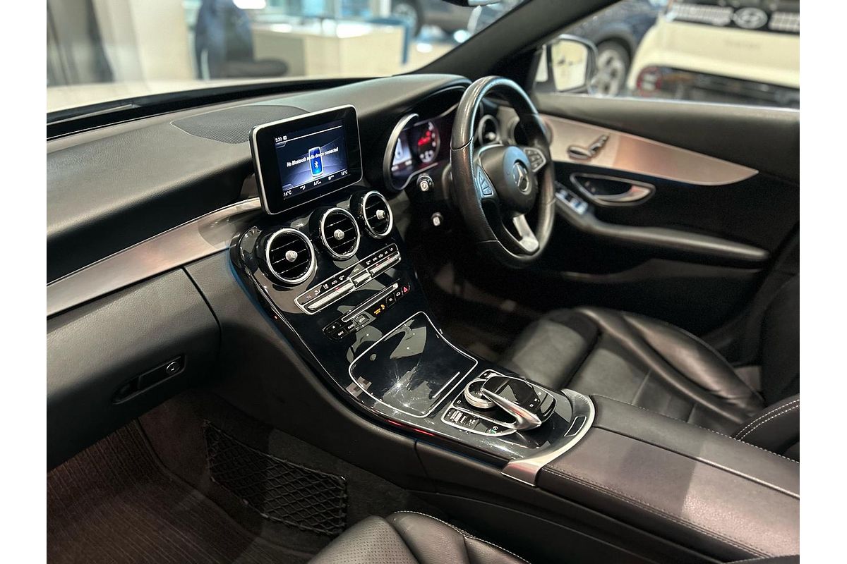 2017 Mercedes-Benz C-Class C200 W205