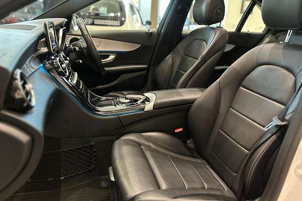 2017 Mercedes-Benz C-Class C200 W205