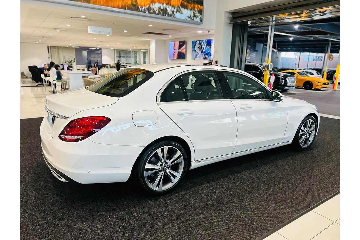 2017 Mercedes-Benz C-Class C200 W205