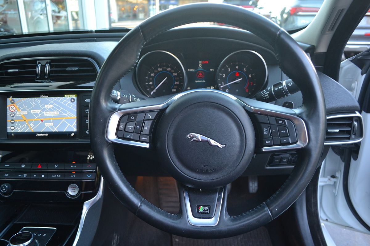 2017 Jaguar XE 25t R-Sport X760
