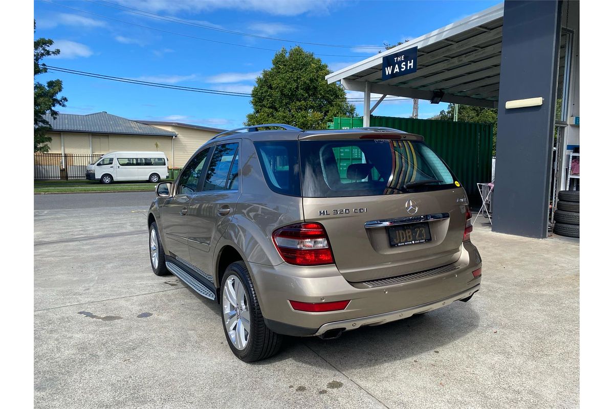 2009 Mercedes-Benz M-Class ML320 CDI W164