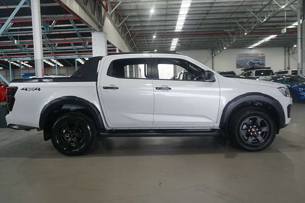 2024 Isuzu D-MAX X-TERRAIN 4X4