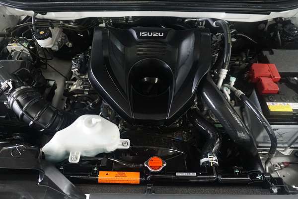 2024 Isuzu D-MAX X-TERRAIN 4X4