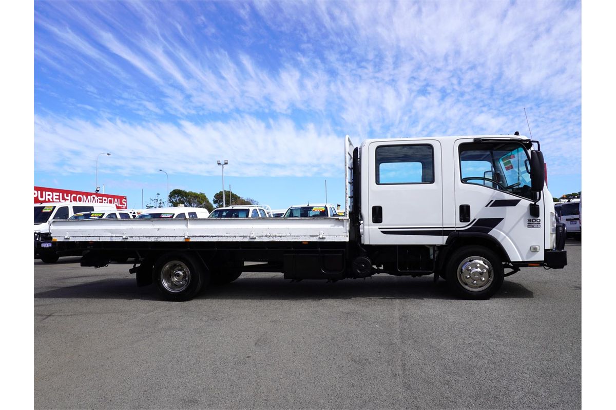2008 Isuzu N Series NPR 300/155 4x2