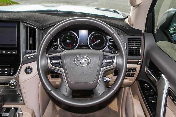 2020 Toyota Landcruiser VX VDJ200R