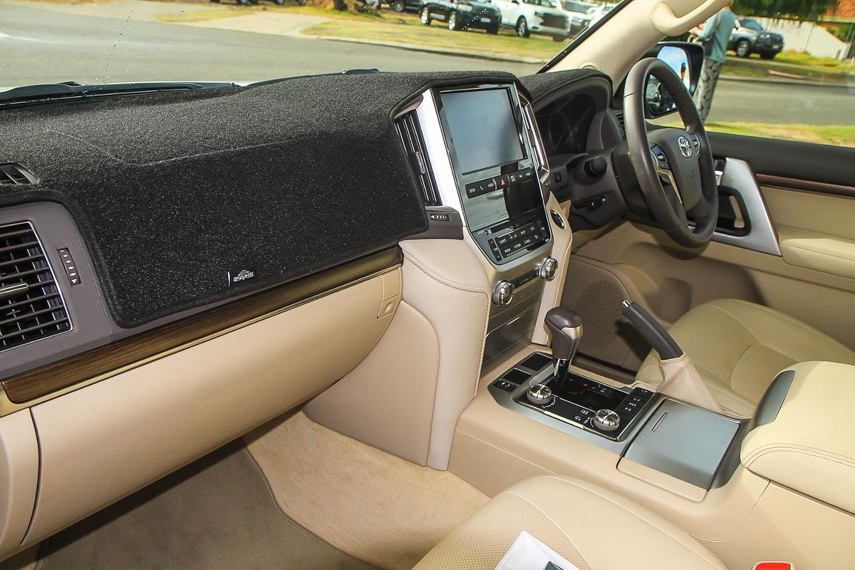 2020 Toyota Landcruiser VX VDJ200R