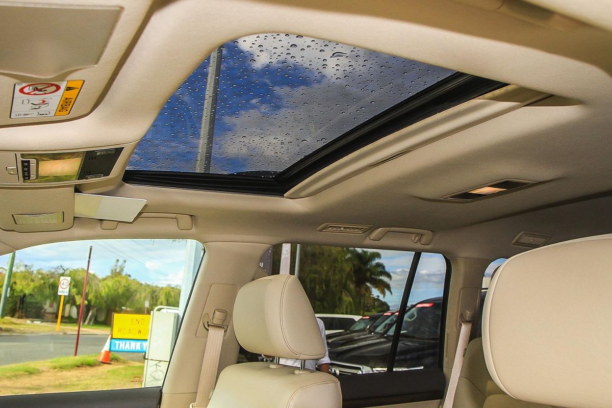 2020 Toyota Landcruiser VX VDJ200R