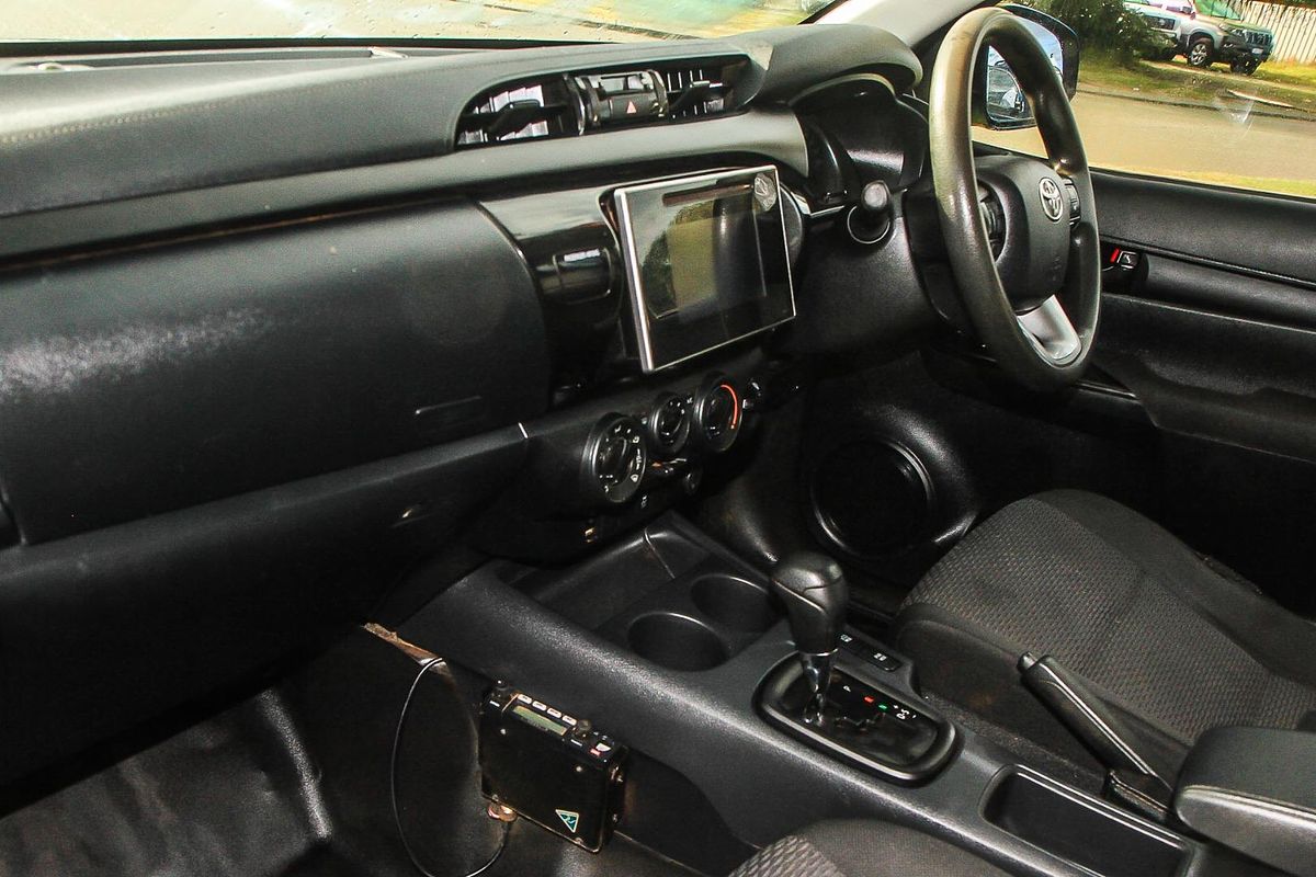2019 Toyota Hilux Workmate GUN125R 4X4