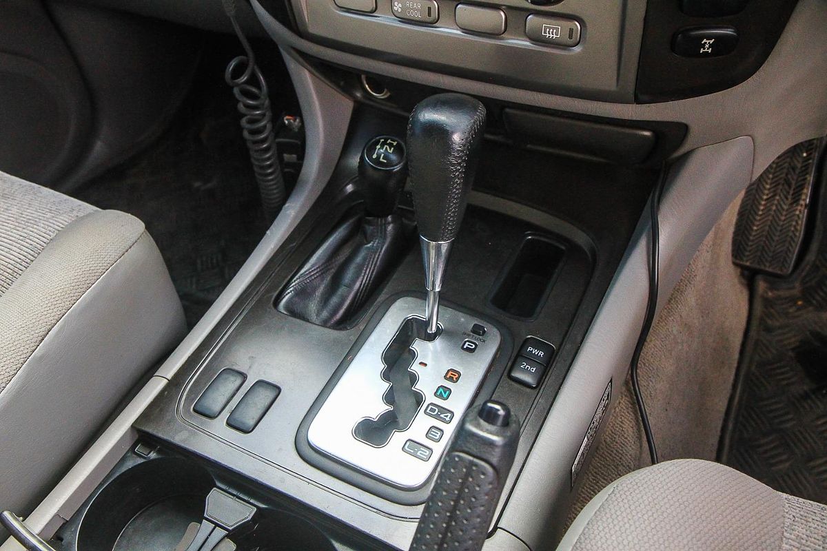2007 Toyota Landcruiser GXL UZJ100R
