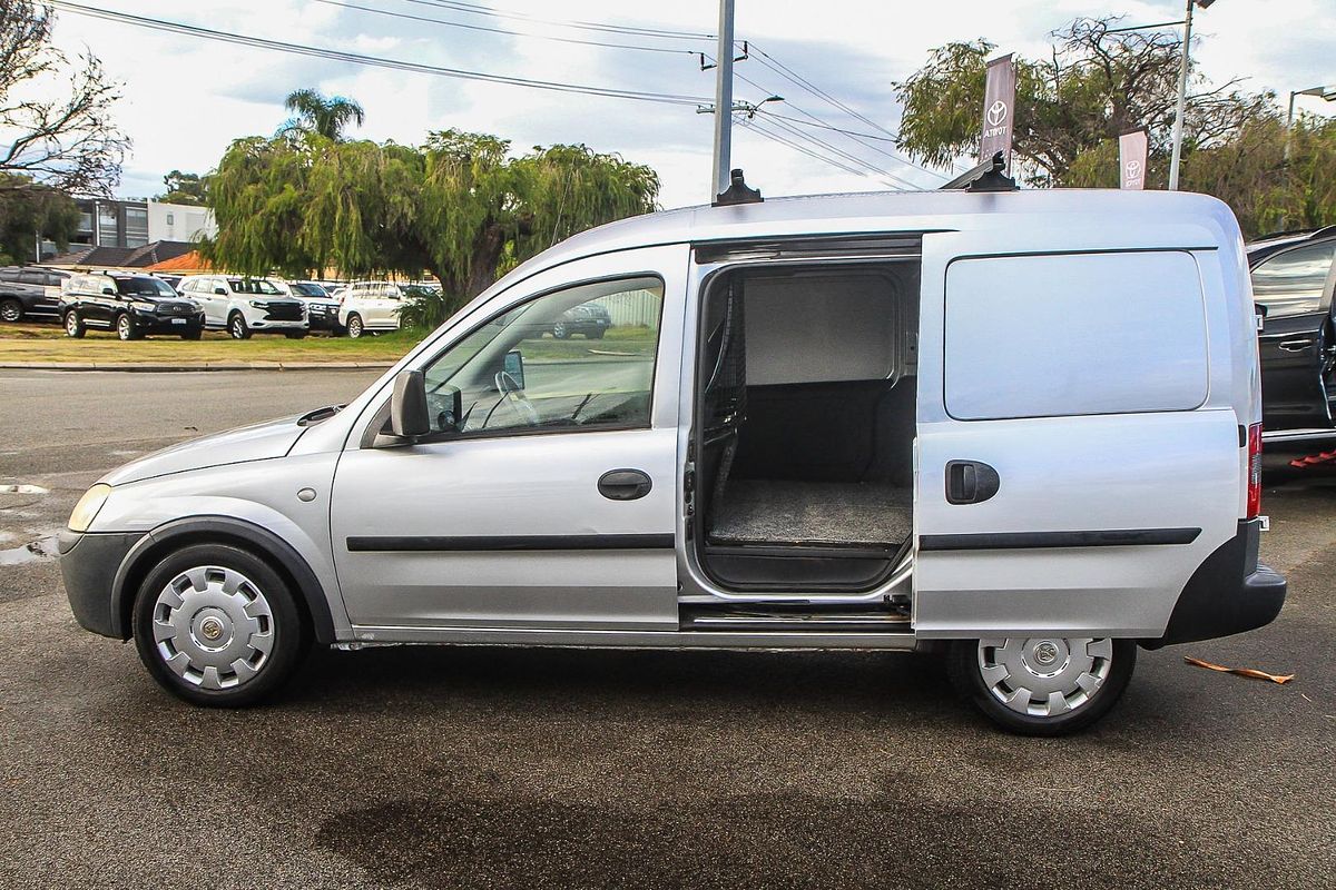2007 Holden Combo XC