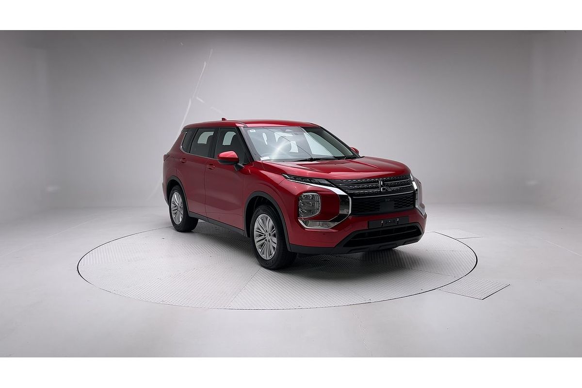 2023 Mitsubishi Outlander ES ZM